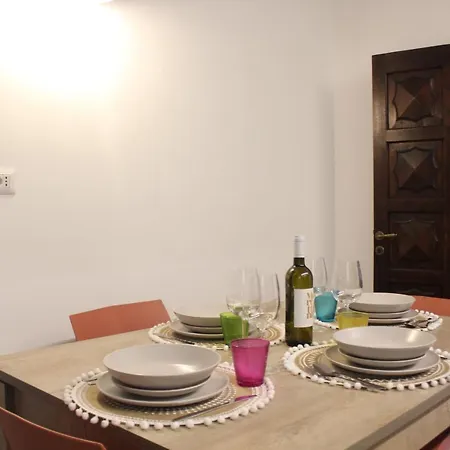 Albadamar Terrace * 트라니