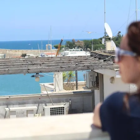 Albadamar Terrace * 트라니