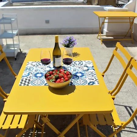 Albadamar Terrace 公寓 *