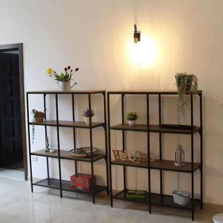 Albadamar Terrace *